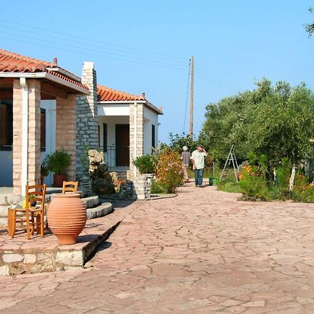 Elegant Apartment In Agios Ilias With Sea View Myrtéa Exterior foto